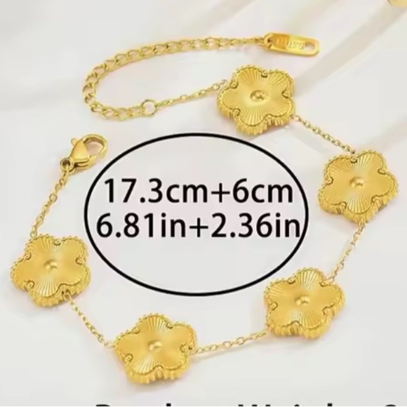 Alhambra Gold Elegant Floral Bracelet - Picture 8 of 8